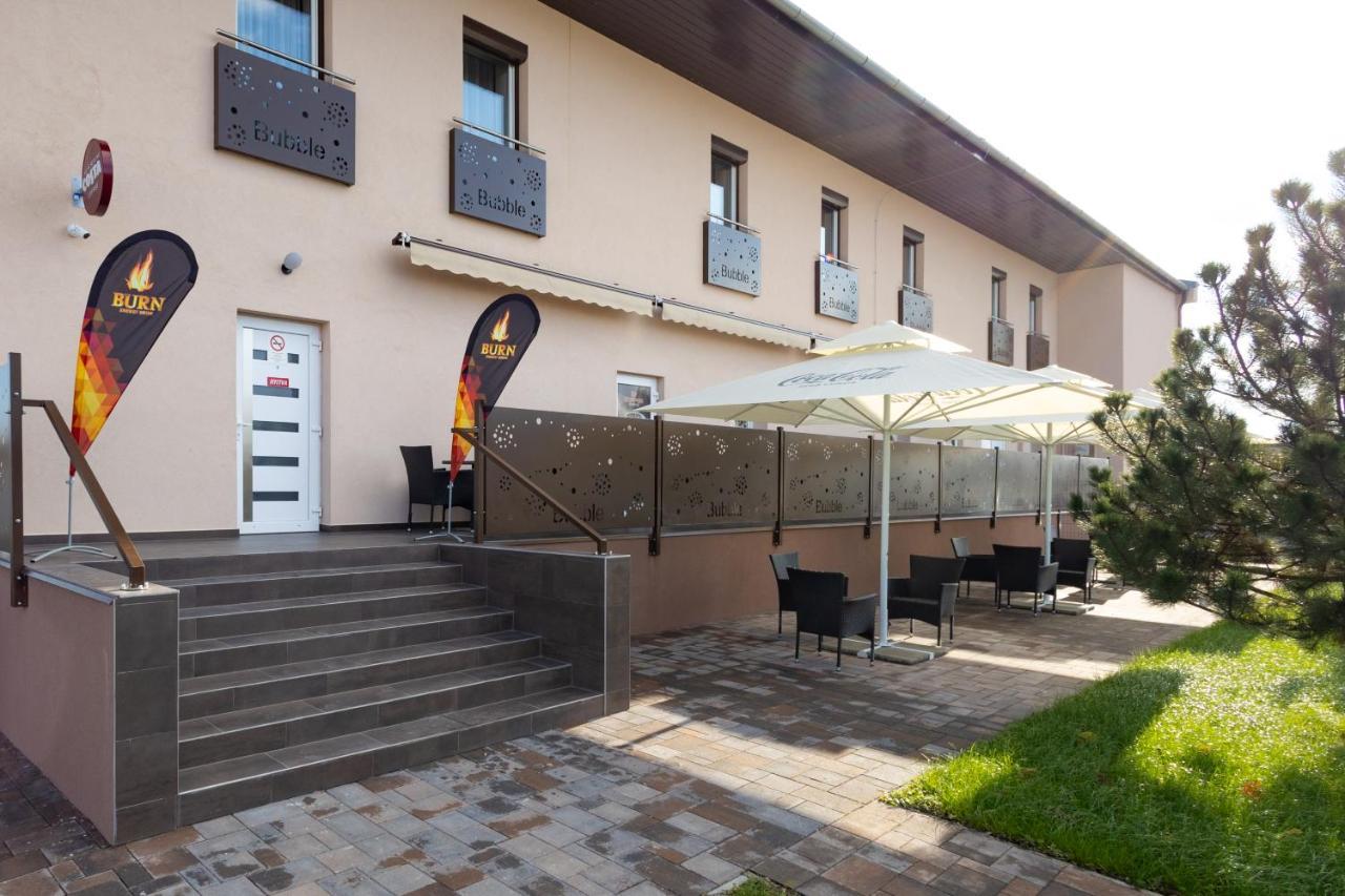 Bubble Hotel Es Rendezvenykoezpont Zalaegerszeg Luaran gambar